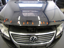 VW Passat Motorhaube; anklicken zum Vergrößern