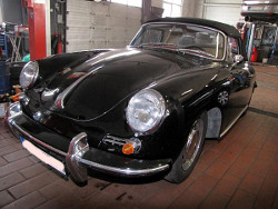 Porsche 356 Cabrio Außenansicht Front; anklicken zum Vergrößern