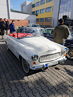 Oldtimer; anklicken zum Vergrößern