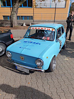 Oldtimer; anklicken zum Vergrößern