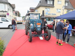 Oldtimer; anklicken zum Vergrößern