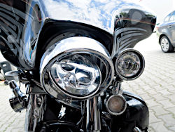 Harley Davidson Frontansicht; anklicken zum Vergrößern