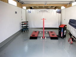 Garage mit mobiler Hebebühne