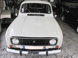 Renault 4